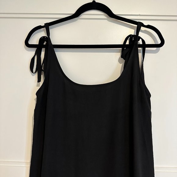 Lulu's Simple Black Dress - Picture 3 of 7